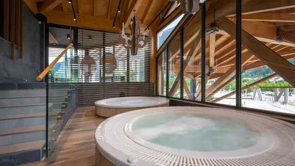 Hotel Alpina Chamonix Wellness Area Jacuzzis