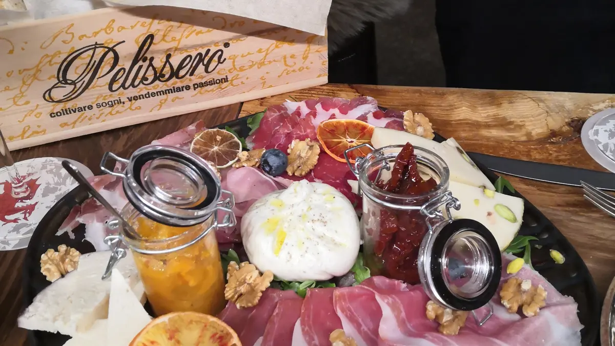 Inghams Italy Aosta Vally Cervinia Hotel Dragon Snacks