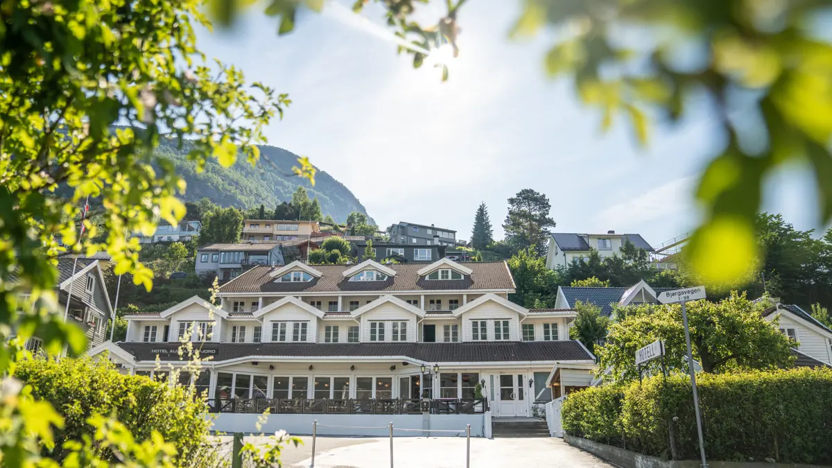 Hotel Aurlandsfjord Flam Aurland Hotel exterior (copyright: Norwaysbest/Sverre Hjørnevik)
