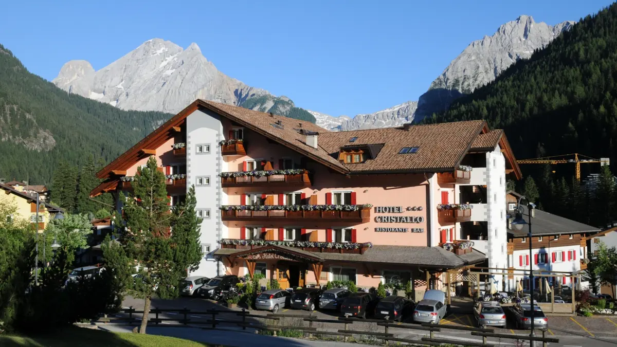 Hotel Cristallo Canazei Val Di Fassa Exterior Summer