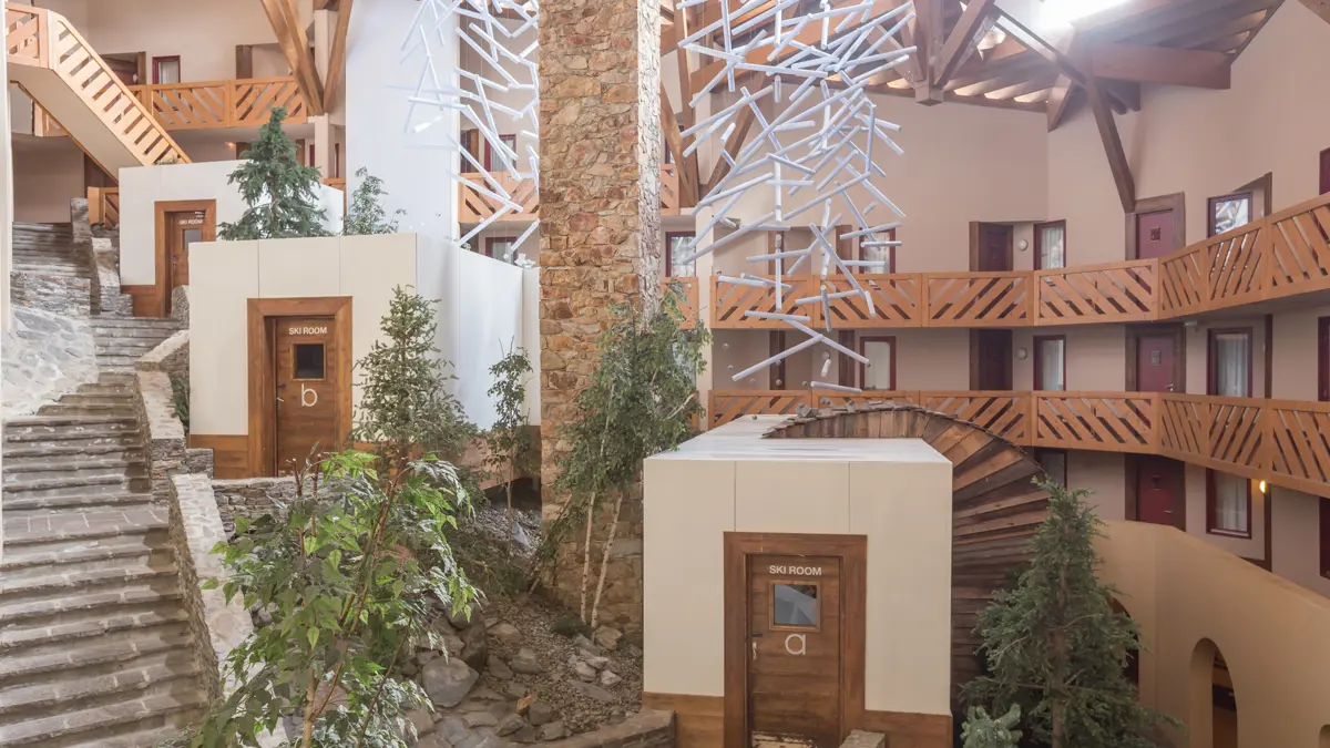 Le Tikal Apartments Val Thorens Reception 2