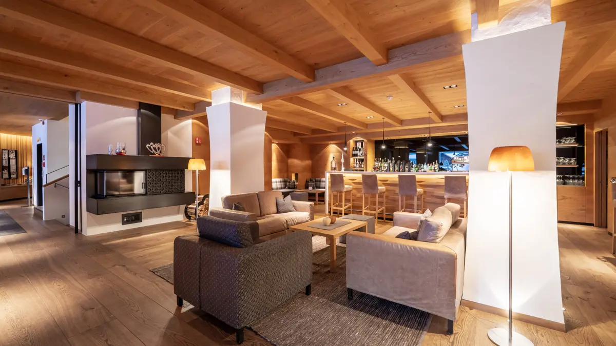 Inghams Italy Dolomites Selva Hotel Stella Bar