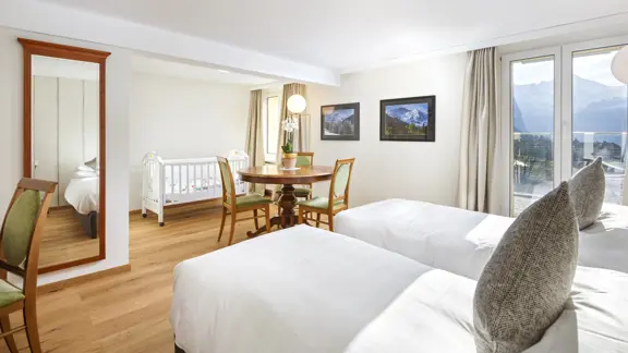 Jungfrau family room