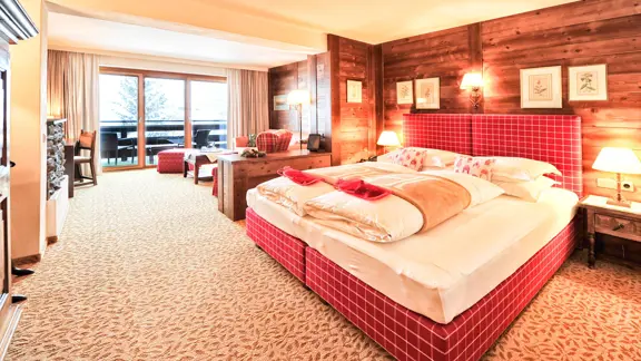 Superior Austrian twin