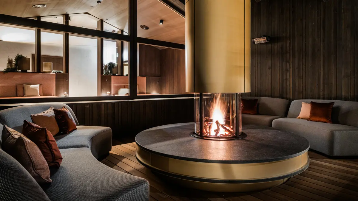 Hotel Neuhaus Zillertal Resort Mayrhofen Austria Spa Outdoor Fireplace