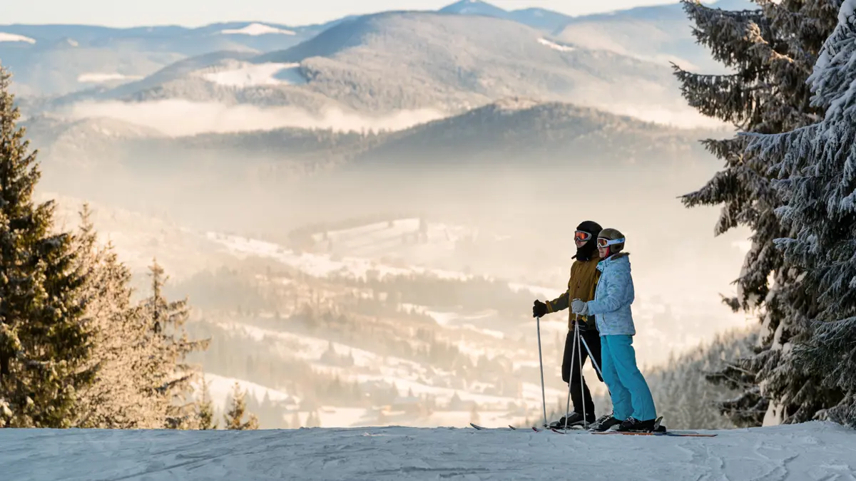 Ski Holiday Type Couples 3
