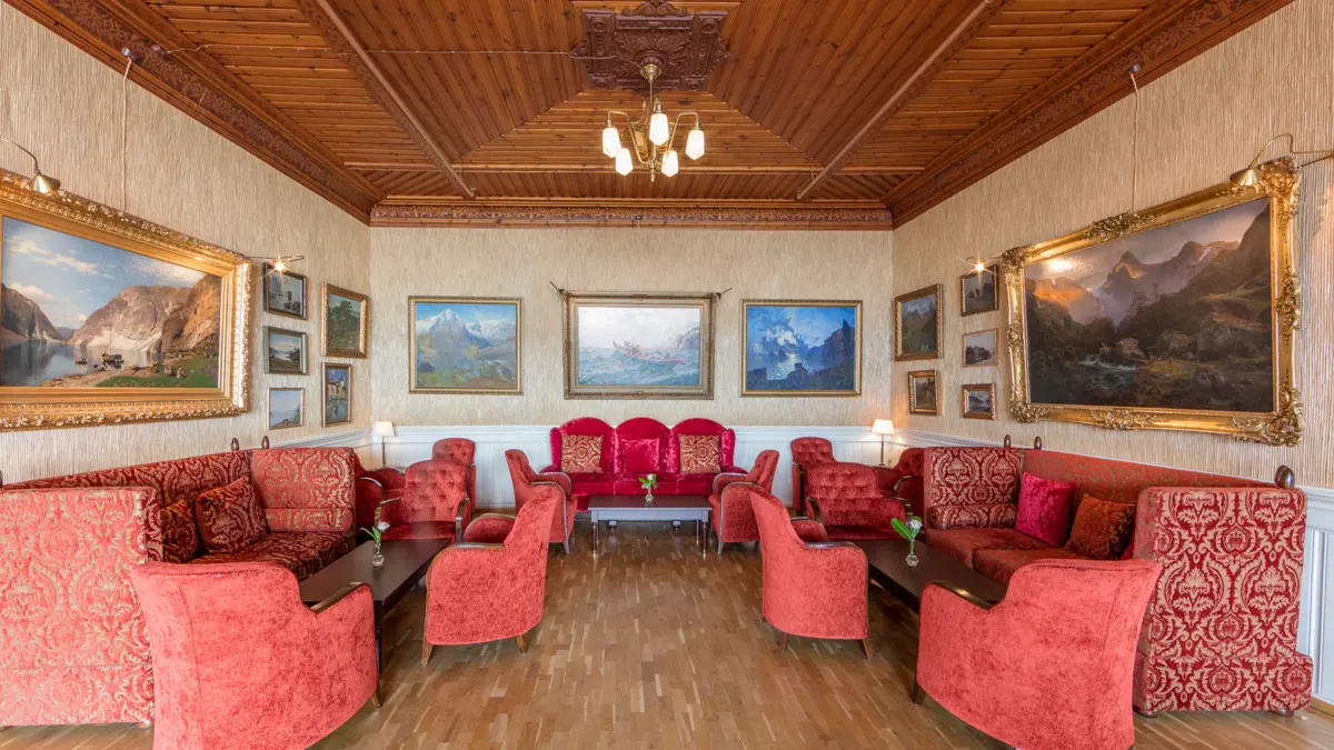 Kviknes Hotel Balestrand Norway Lounge Area 2