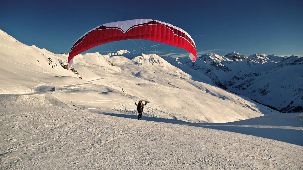Paragliding at Davos