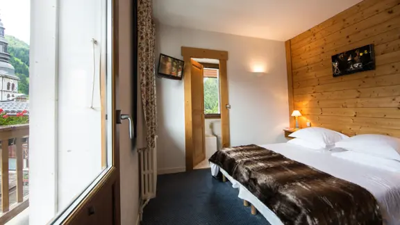 Standard double room 