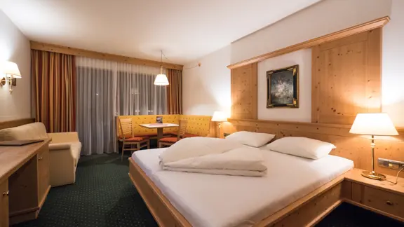 Alpbach Fichtennestl room