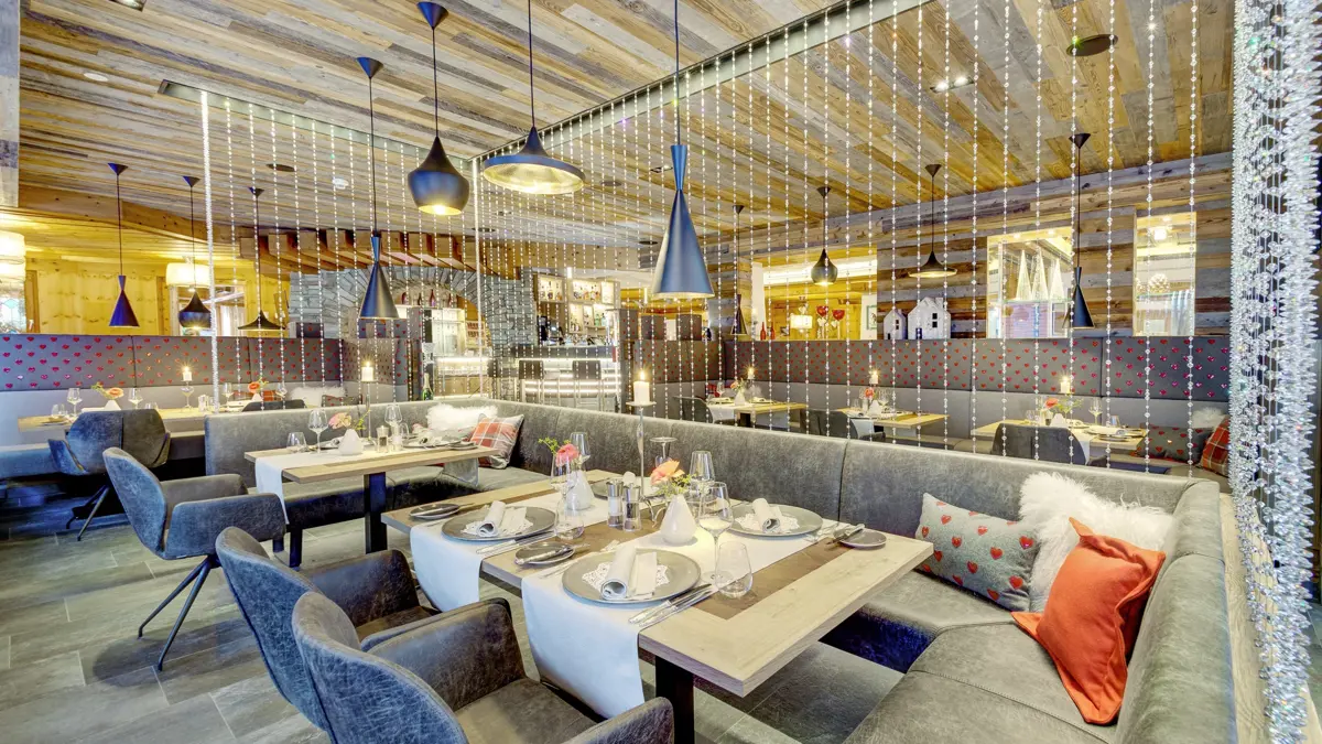 Hotel Kendler Saalbach Buffet Restaurant (4)