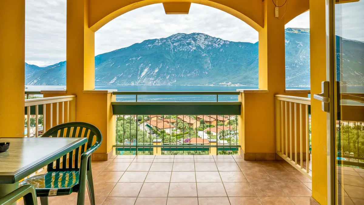 Hotel Cristina Panorama Room Balcony Lake View