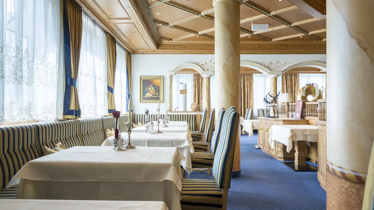 Hotel Alte Post St Anton Dining Room 3