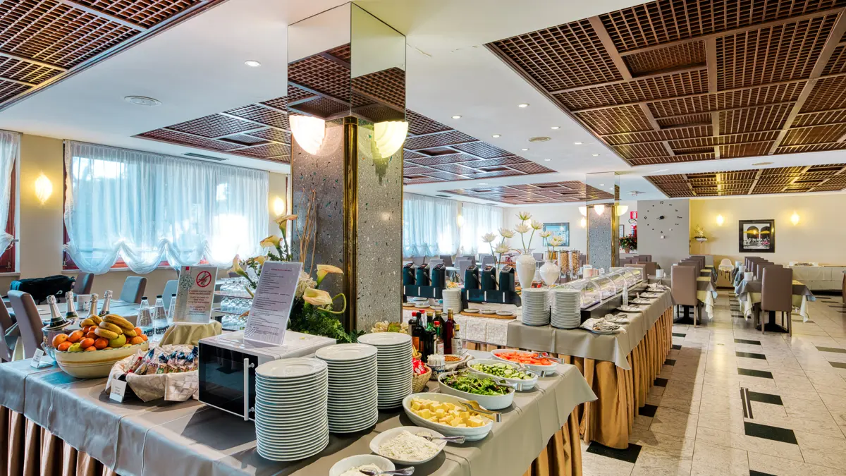 Park Hotel Gritti, Bardolino, Lake Garda, Breakfast Buffet