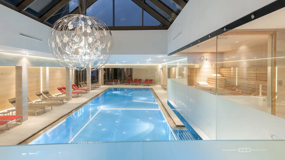 Hotel Tyrolerhof Solden Swimming Pool 2