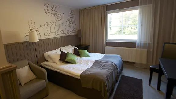 Crazy reindeer room