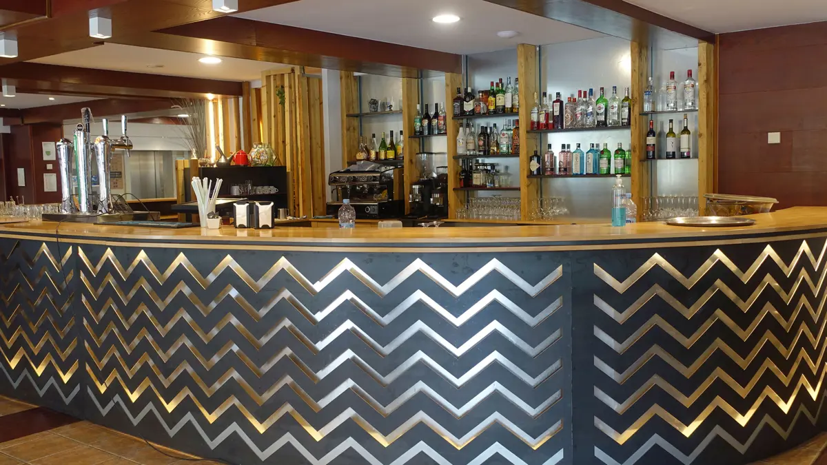 Hotel Piolets Soldeu Communal Bar Area