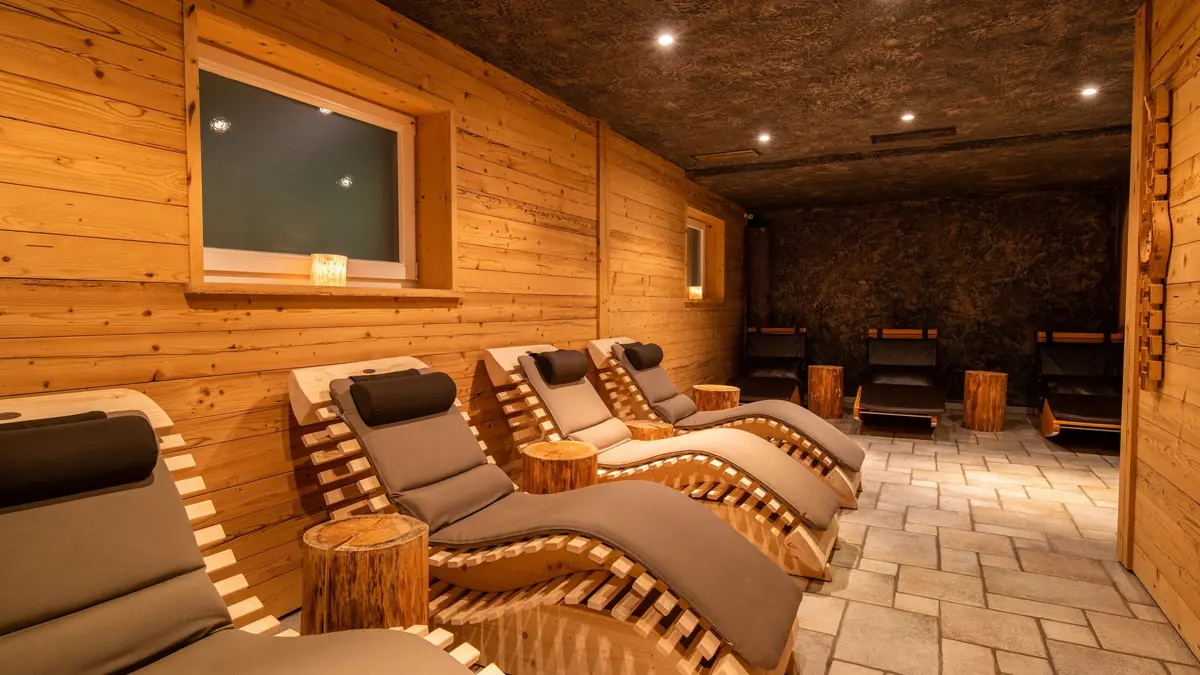 Inghams Italy Dolomites Selva Hotel Somont Relaxation Area
