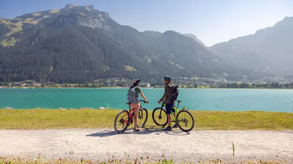 Lake Achensee Cycling Copyright Achensee Tourismus