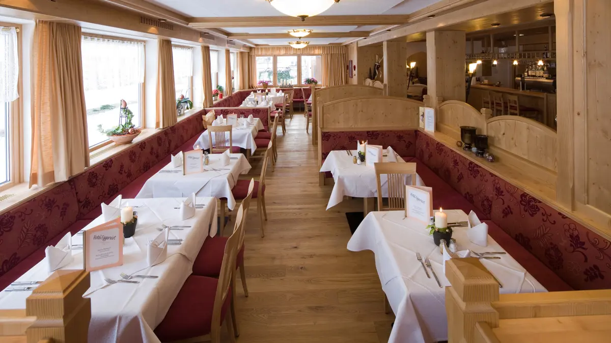 Hotel Eggerwirt Soll Dining Room