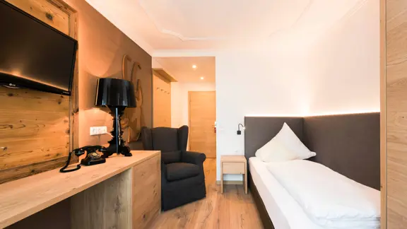 Renovated single room