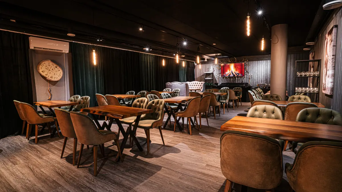 Levi Black Apartments Levi Dining Area