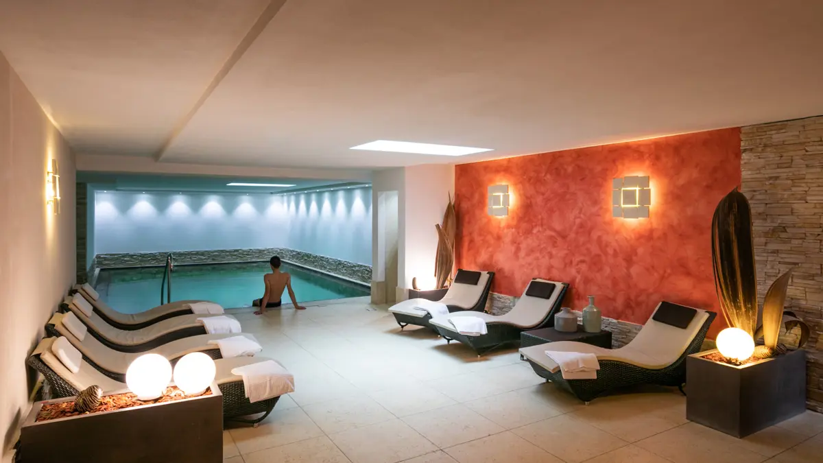 Inghams Italy Dolomites Canazei Hotel Medil Swimming Pool