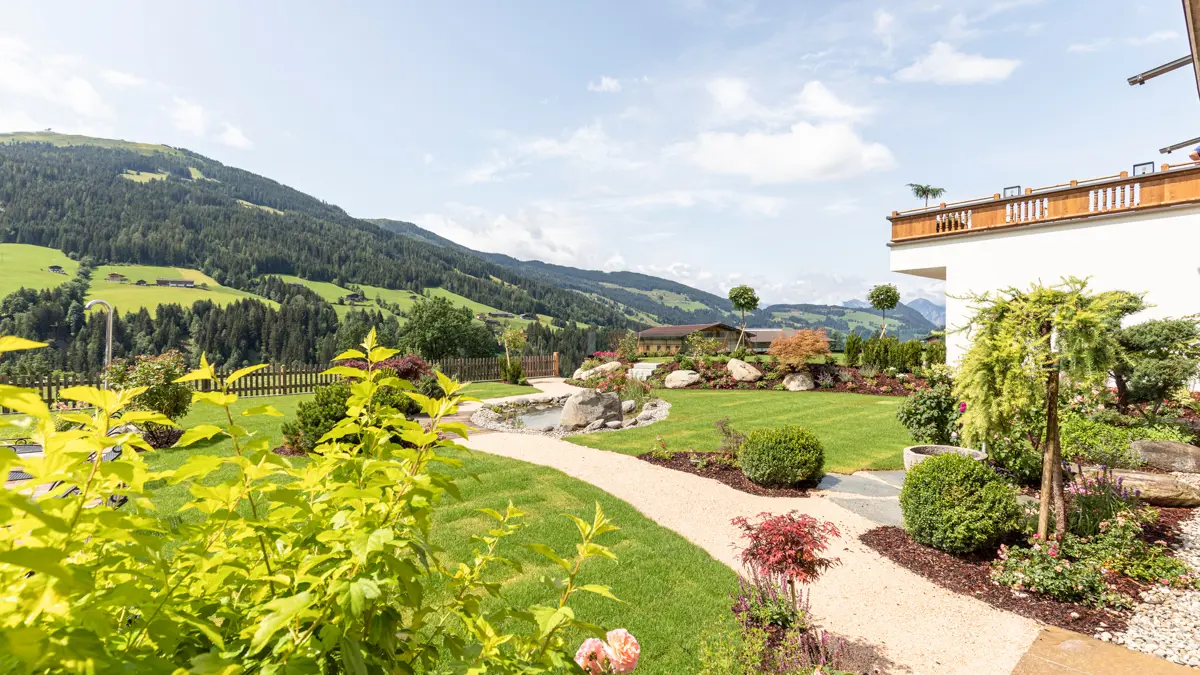 Mountain & Spa Resort Alpbacherhof Garden View
