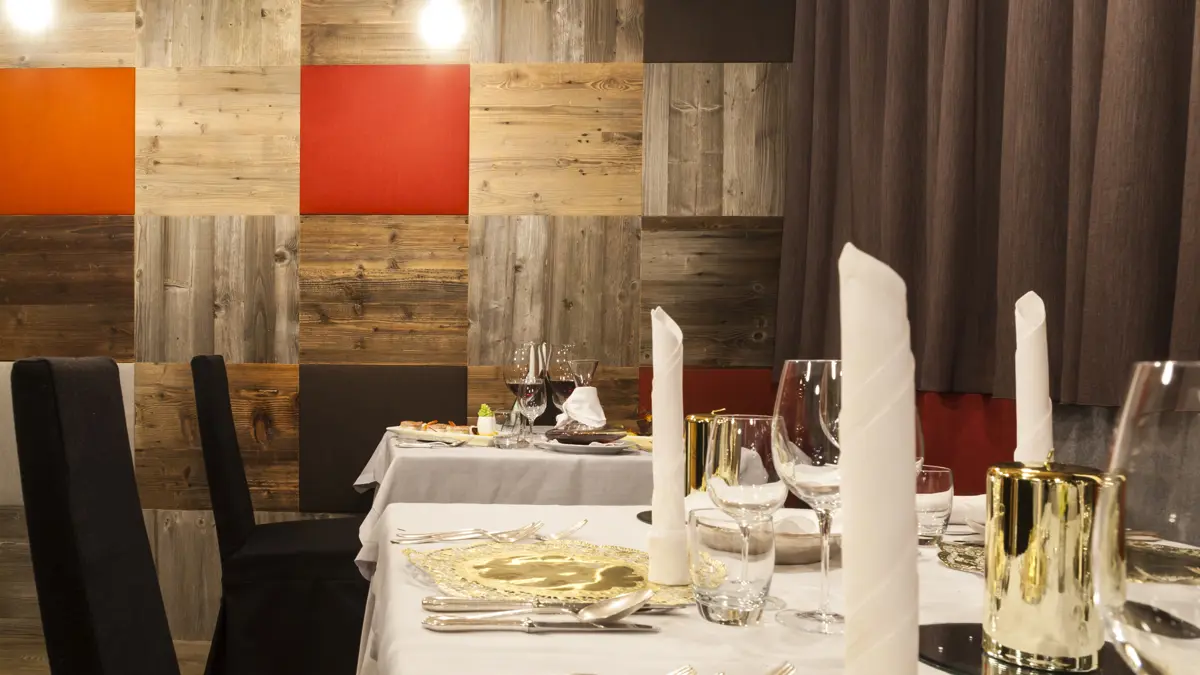 Inghams Italy Dolomites Corvara Hotel Col Alto Restaurant 3