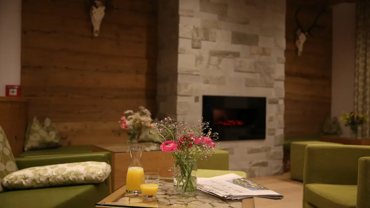 Hotel Gruner Baum Zell Am See Lounge Area (1)