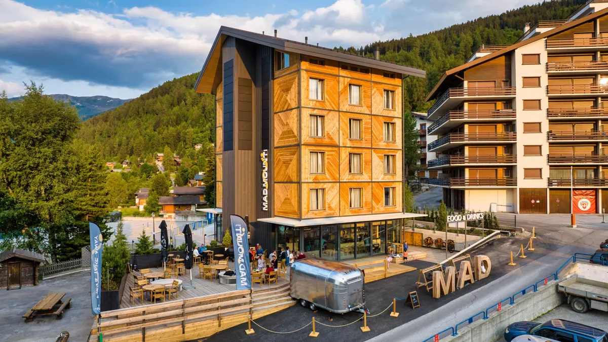 MAD Mount Hotel Nendaz Exterior