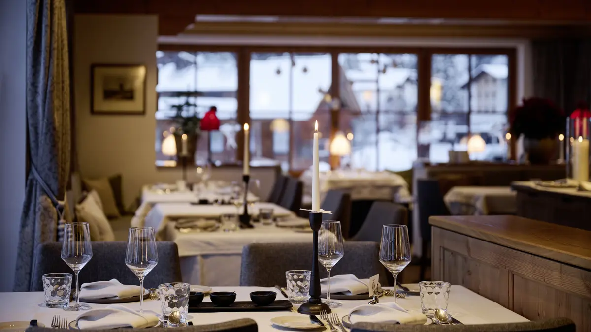 Hotel Haldenhof Lech Arlberg Ski Area Dining Room (1)