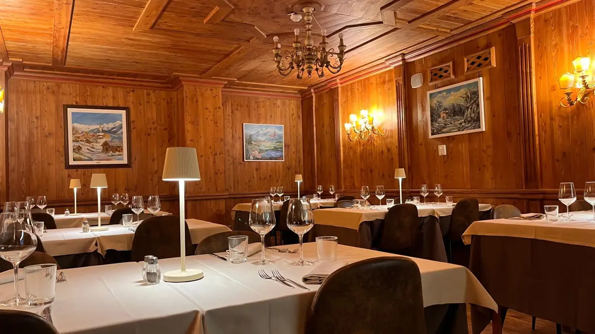 Inghams Italy Monterosa Champoluc Hotel De Champoluc Restaurant