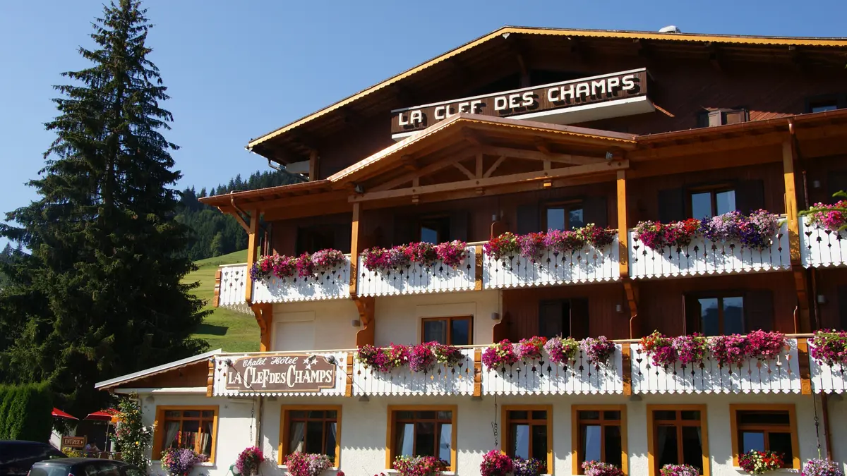 Hotel Clef Des Champs Morzine Hotel Exterior
