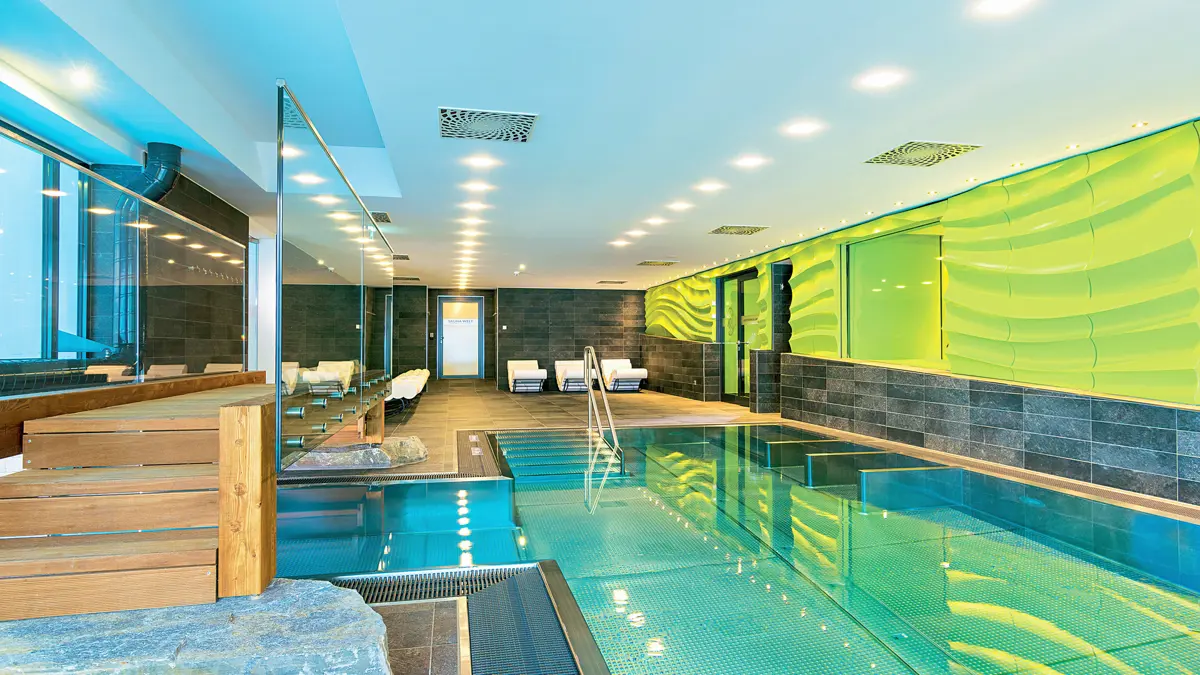 Alpinresort Saalbach Indoor Pool 2