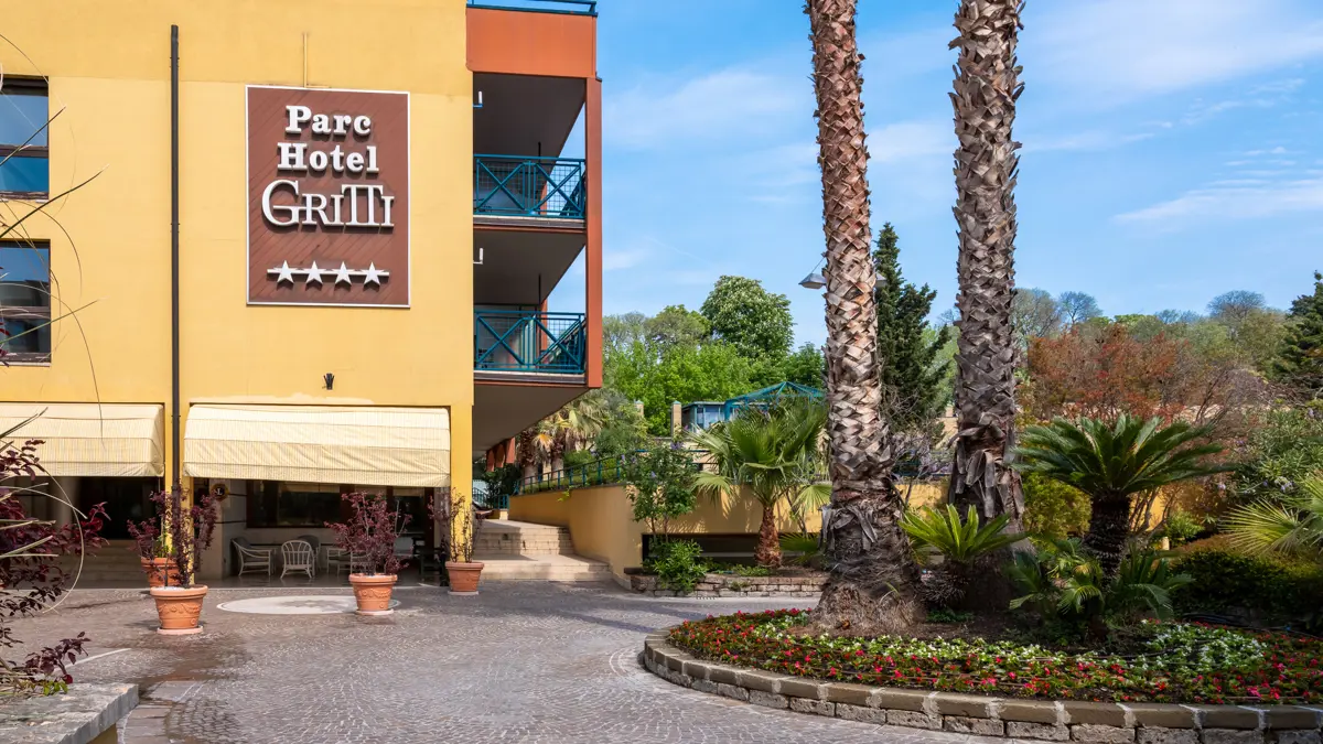 Park Hotel Gritti, Bardolino, Lake Garda, Entrance