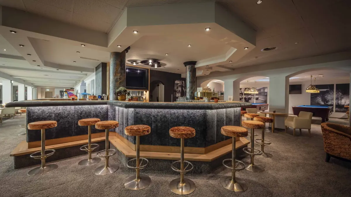 Alpenpark Resort Seefeld Davidjohansson Sports Pub Bar