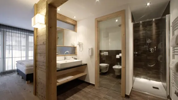Superior garden bathroom