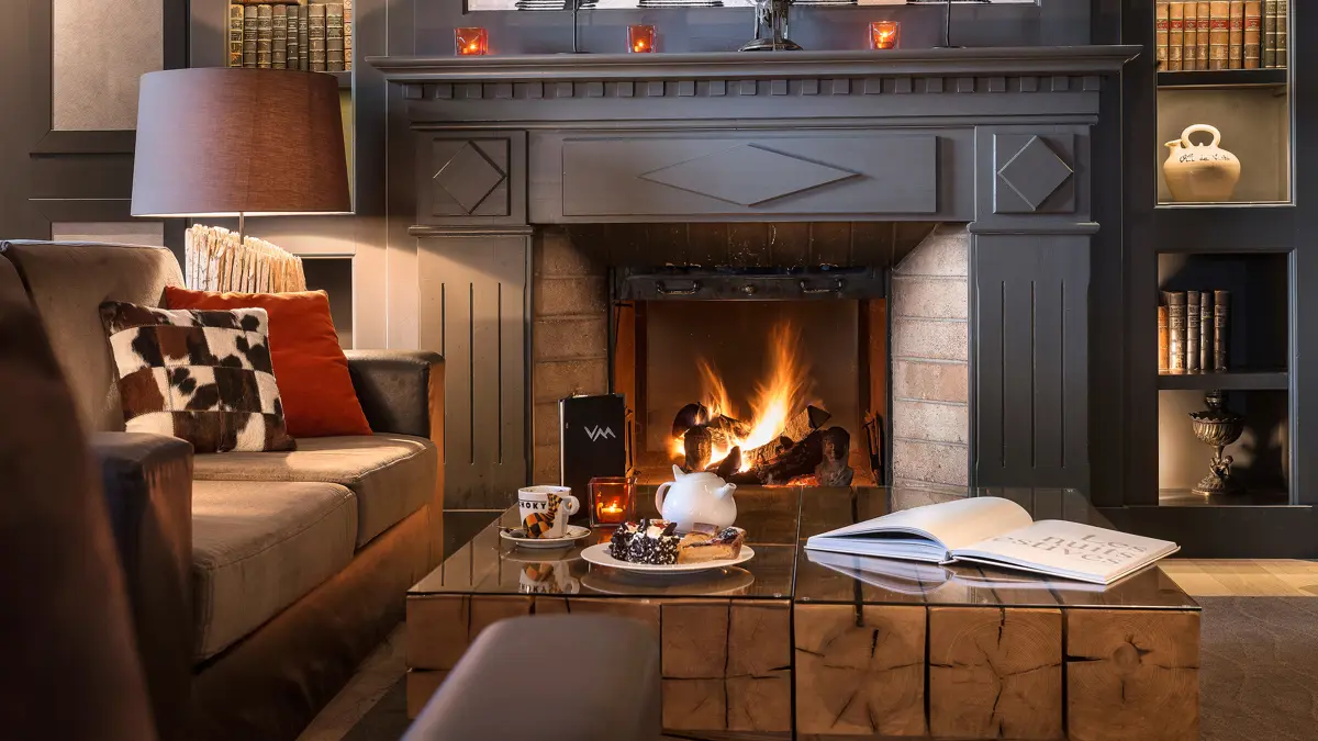 Village Montana Hotel Tignes Bar And Lounge 3