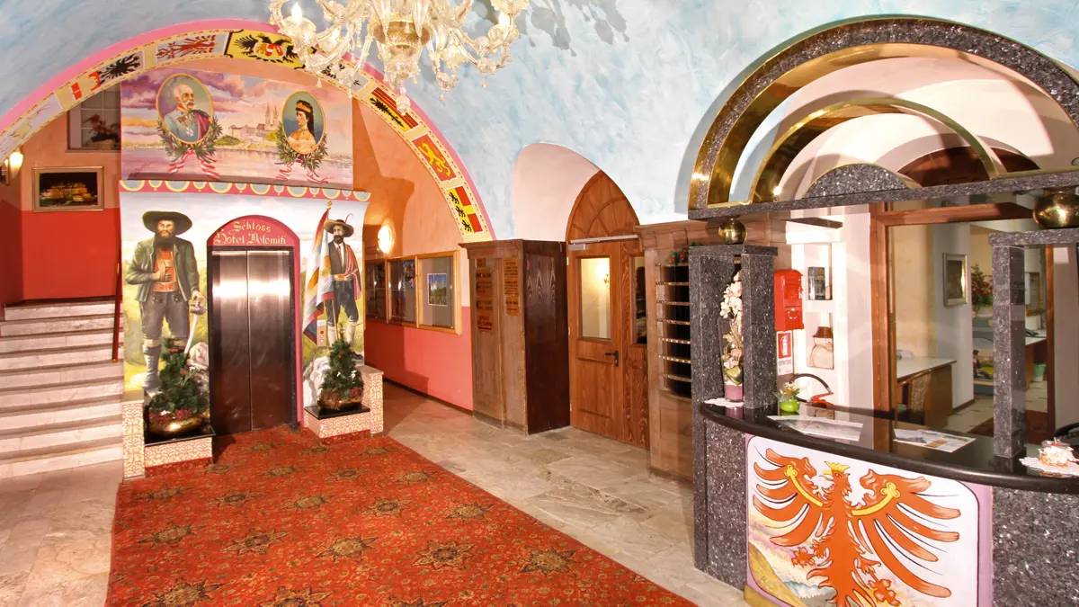 Hotel Dolomiti, Canazei, Reception