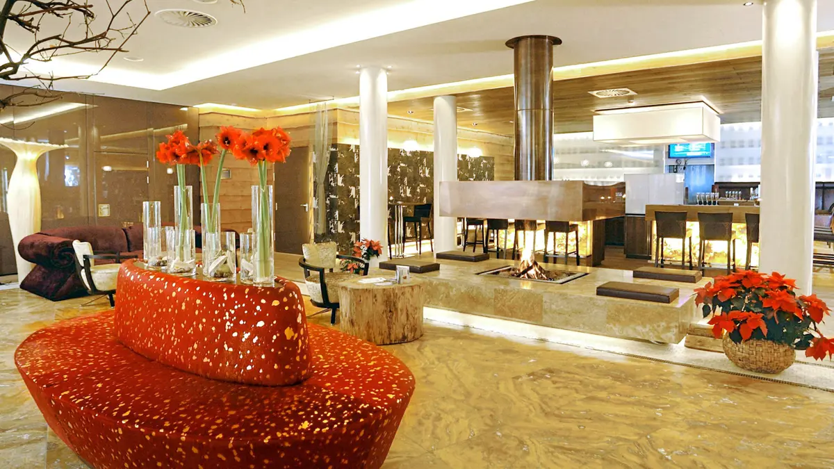 Hotel Alpine Palace Hinterglemm Lobby (3)