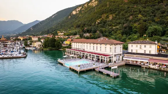 Hotel Araba Fenice Lake Iseo Italy Exterior View 7
